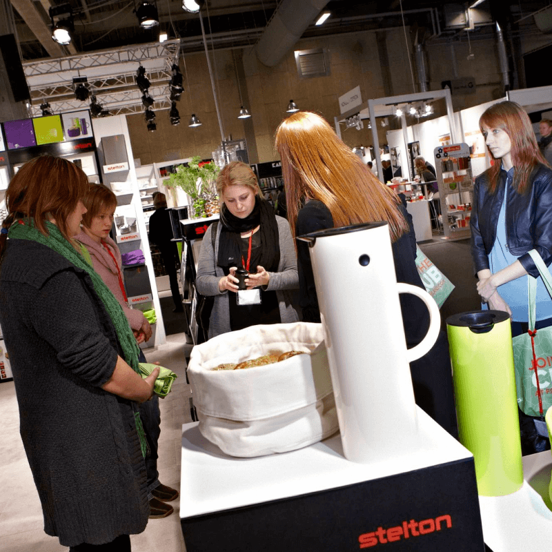 nsales sælgere på messe